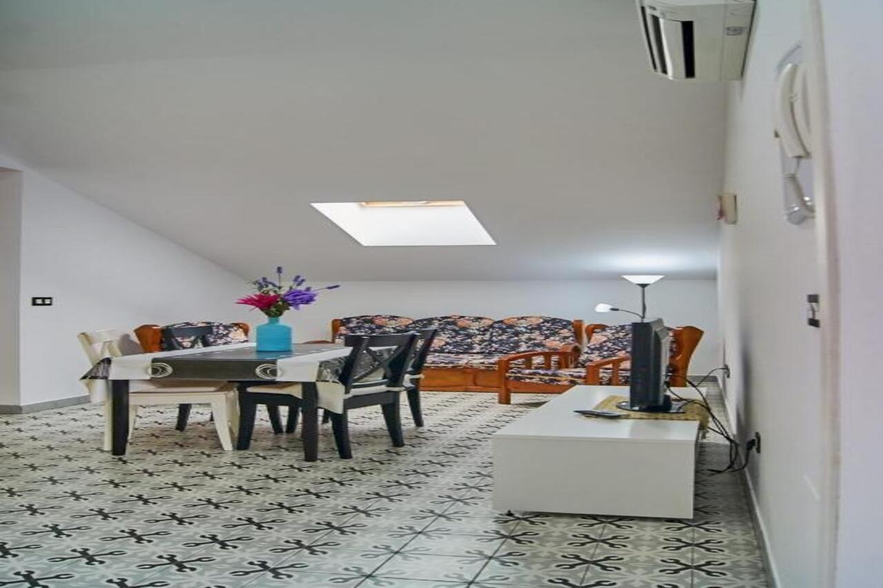 Hostal Restaurante La Nina Палос де ла Фронтера Екстериор снимка