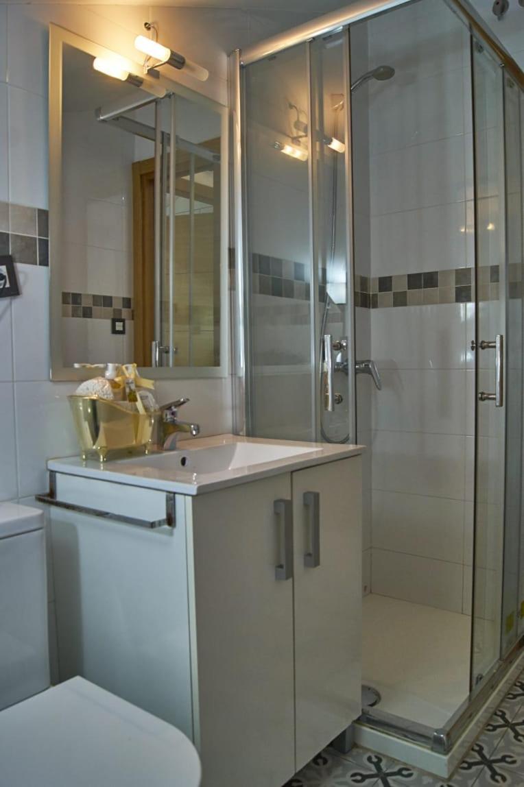 Hostal Restaurante La Nina Палос де ла Фронтера Екстериор снимка